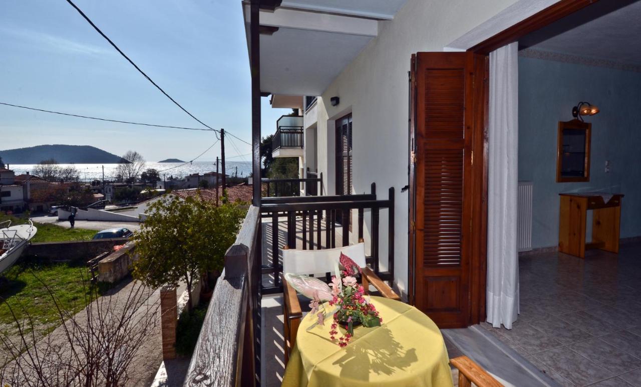 Aris Junior Studios Neo Klima Skopelos Exterior photo
